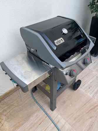 Weber Spirit II Gas Grill Dubai