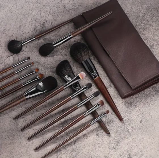 14pcs Premium Soft Fine Bristle Makeup Brush Set Dubai