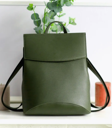 Woman backpack Dubai