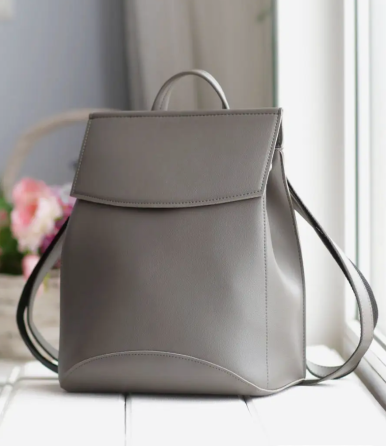 Woman backpack Dubai