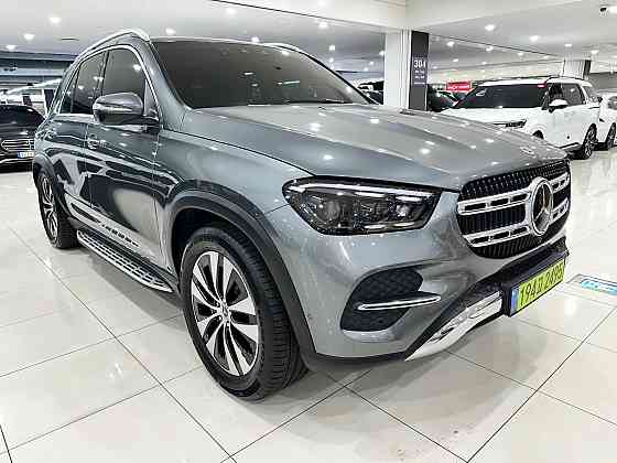Mercedes-Benz GLE-Class I 2024 I 3520 km Dubai