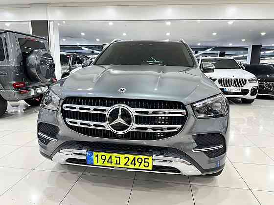 Mercedes-Benz GLE-Class I 2024 I 3520 km Dubai
