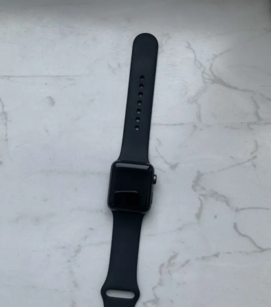Apple watch series 3 38mm Dubai