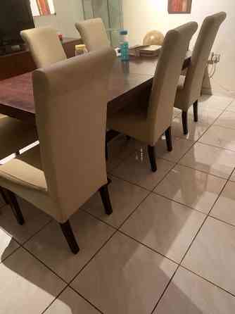 Extendable Dining table with chairs Dubai
