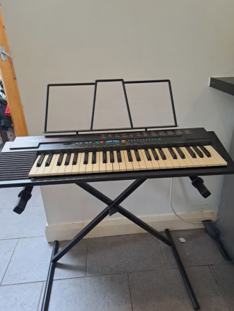 Electronic keyboard Dubai