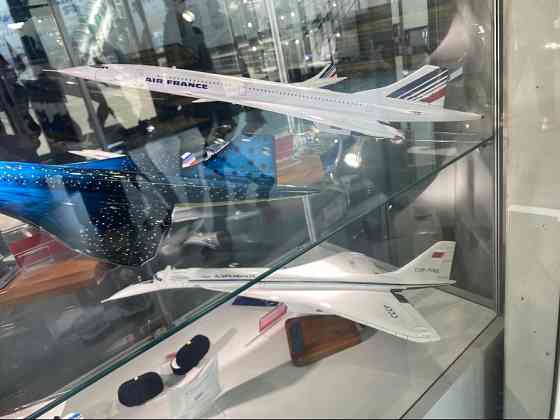 Concorde and TU-144 plane models scale 1/2000 Dubai