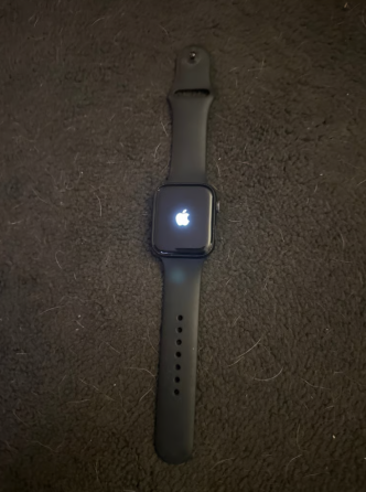 Apple Watch series 5 Dubai